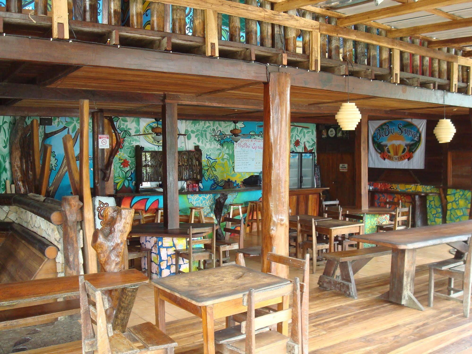 Playa Negra Brewing Beachfront Hotel Puerto Viejo de Talamanca Екстер'єр фото
